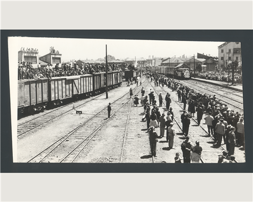 5 slide