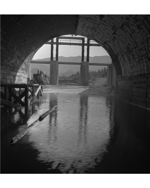 4 slide