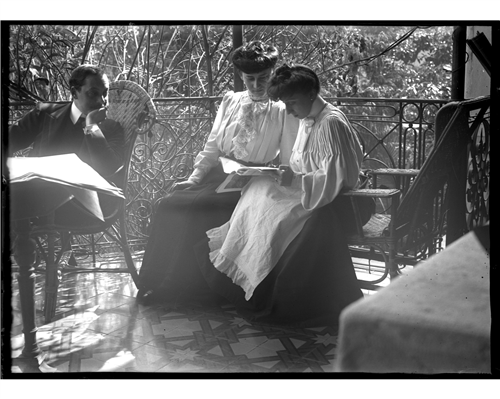 4 slide