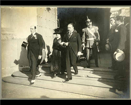 3 slide